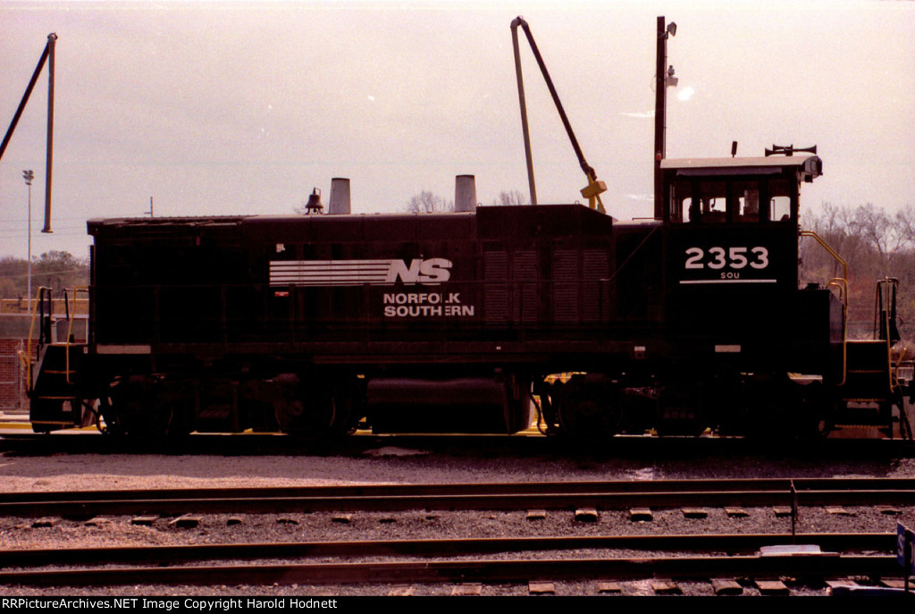 NS 2353